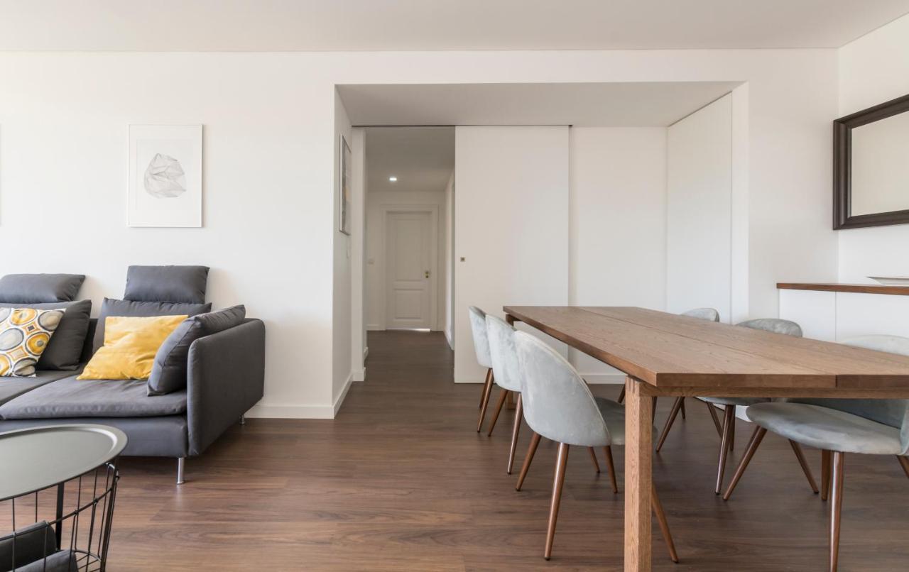 Houze_Lovely Flat With Swimming Pool! Cascais Bagian luar foto