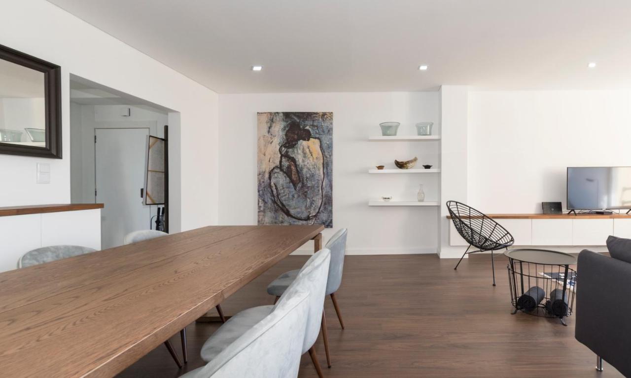 Houze_Lovely Flat With Swimming Pool! Cascais Bagian luar foto
