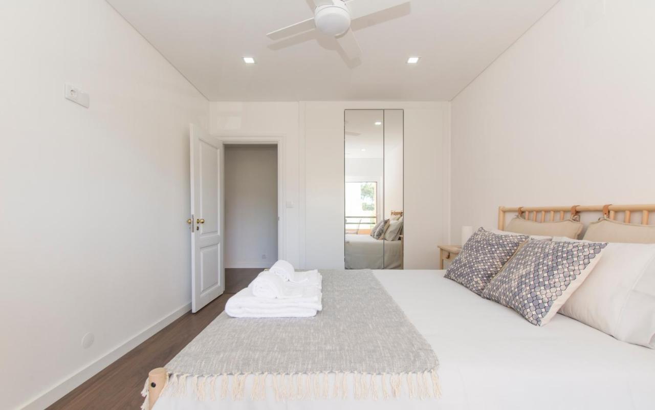Houze_Lovely Flat With Swimming Pool! Cascais Bagian luar foto