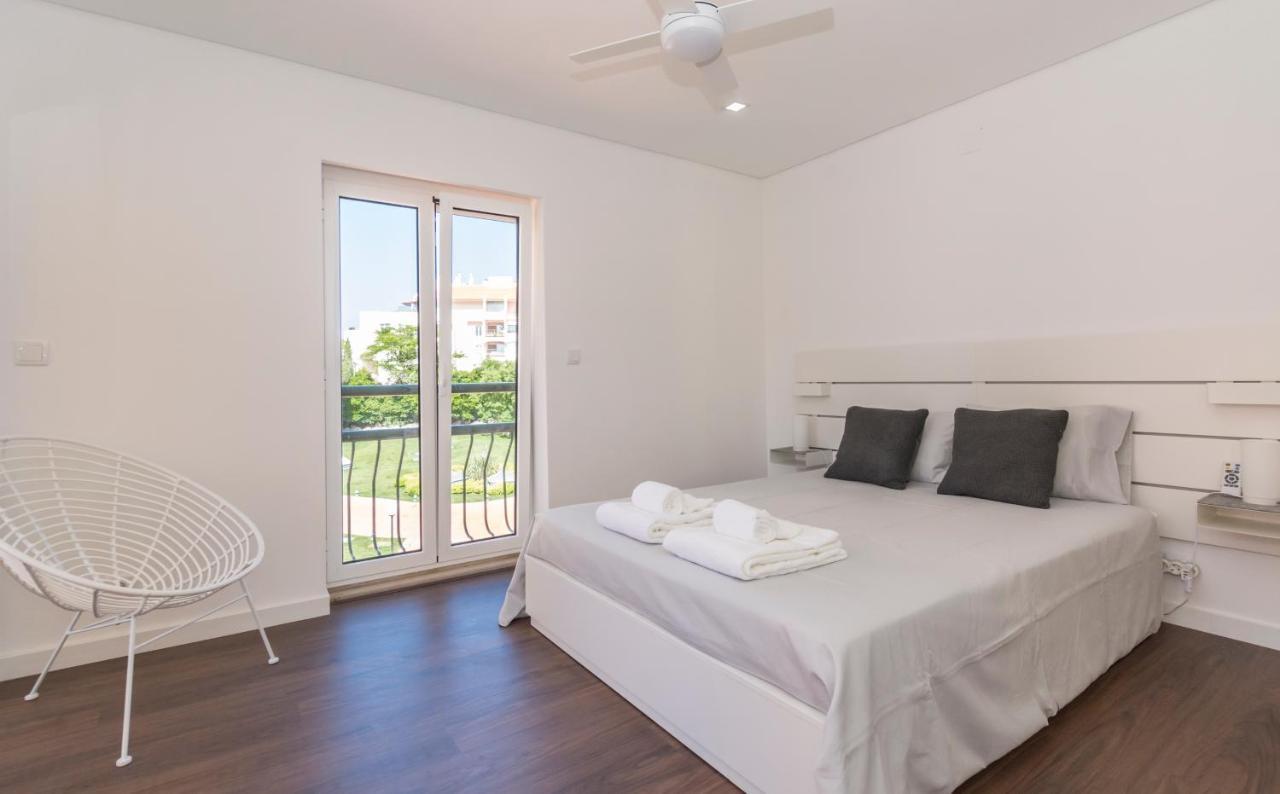 Houze_Lovely Flat With Swimming Pool! Cascais Bagian luar foto
