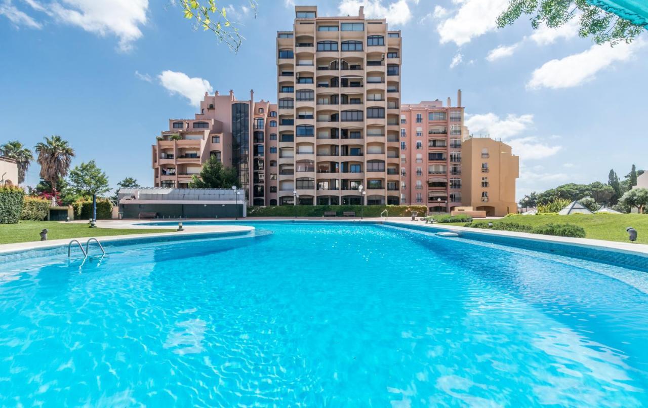 Houze_Lovely Flat With Swimming Pool! Cascais Bagian luar foto