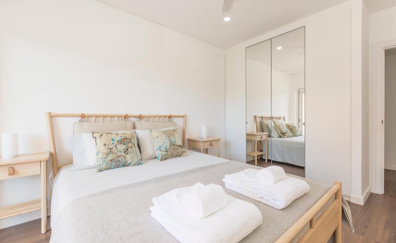 Houze_Lovely Flat With Swimming Pool! Cascais Bagian luar foto