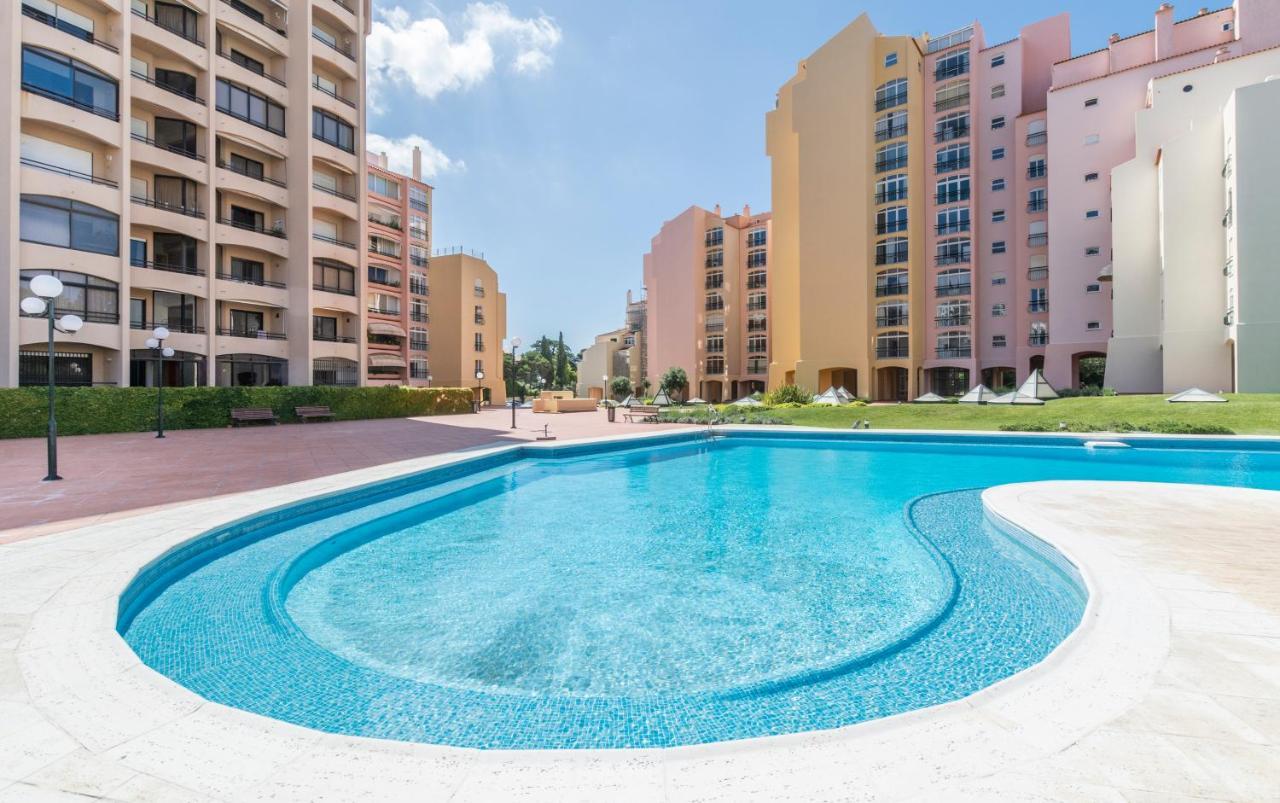 Houze_Lovely Flat With Swimming Pool! Cascais Bagian luar foto