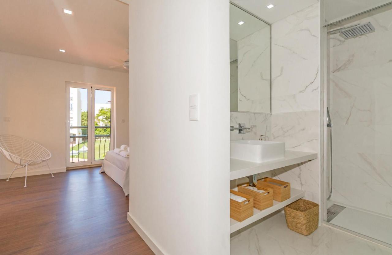 Houze_Lovely Flat With Swimming Pool! Cascais Bagian luar foto